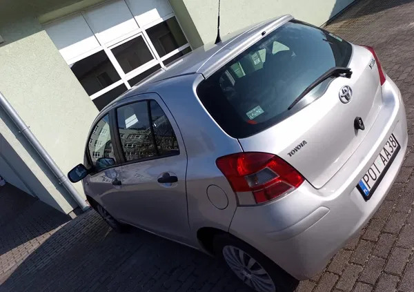 wielkopolskie Toyota Yaris cena 17900 przebieg: 133000, rok produkcji 2011 z Ostrzeszów